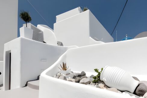 Boutique Residence & Suite for Sale Santorini 4