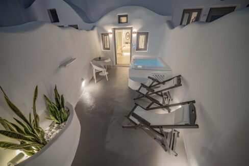 Boutique Residence & Suite for Sale Santorini 5