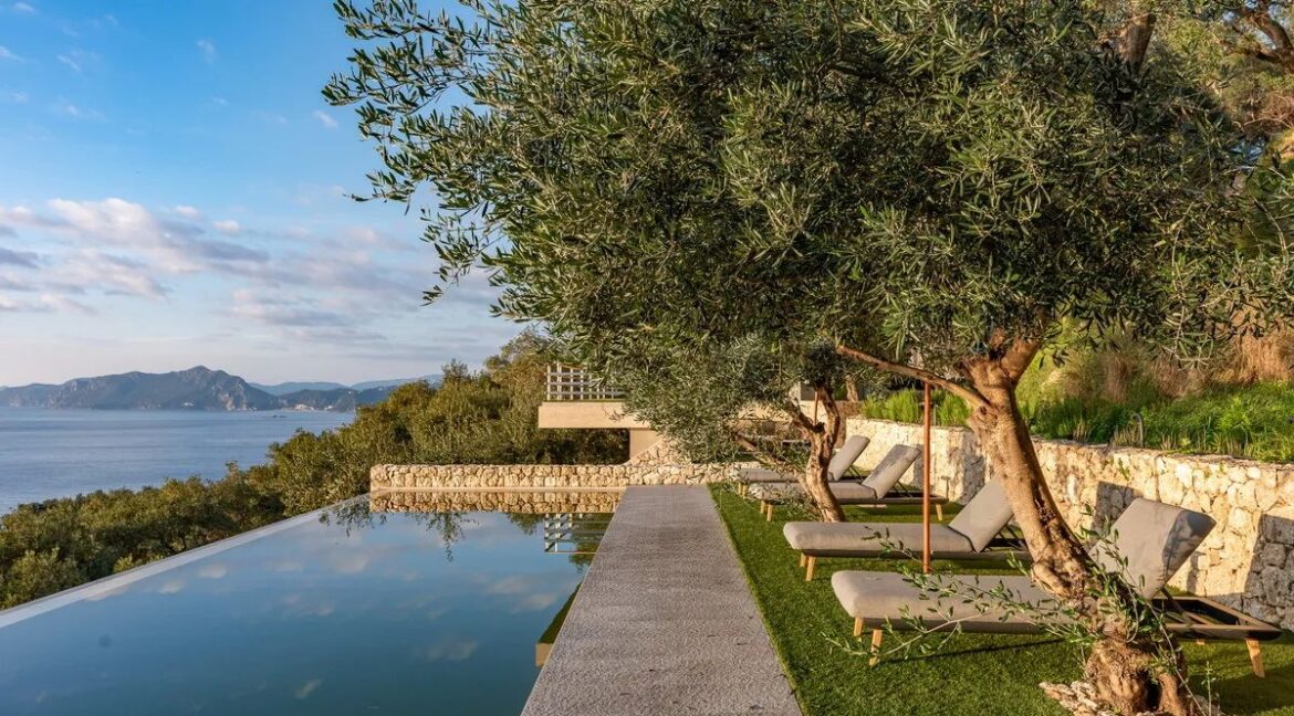 Cliff-Top Smart Villa for Sale in West Corfu 10