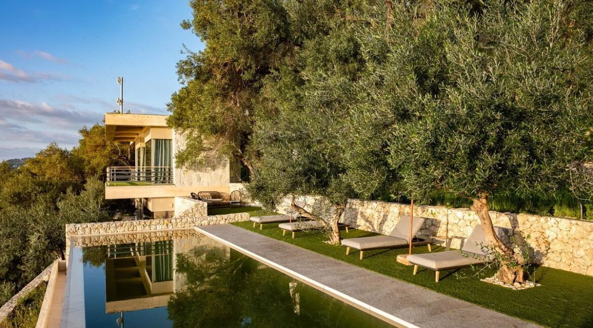Cliff-Top Smart Villa for Sale in West Corfu 27