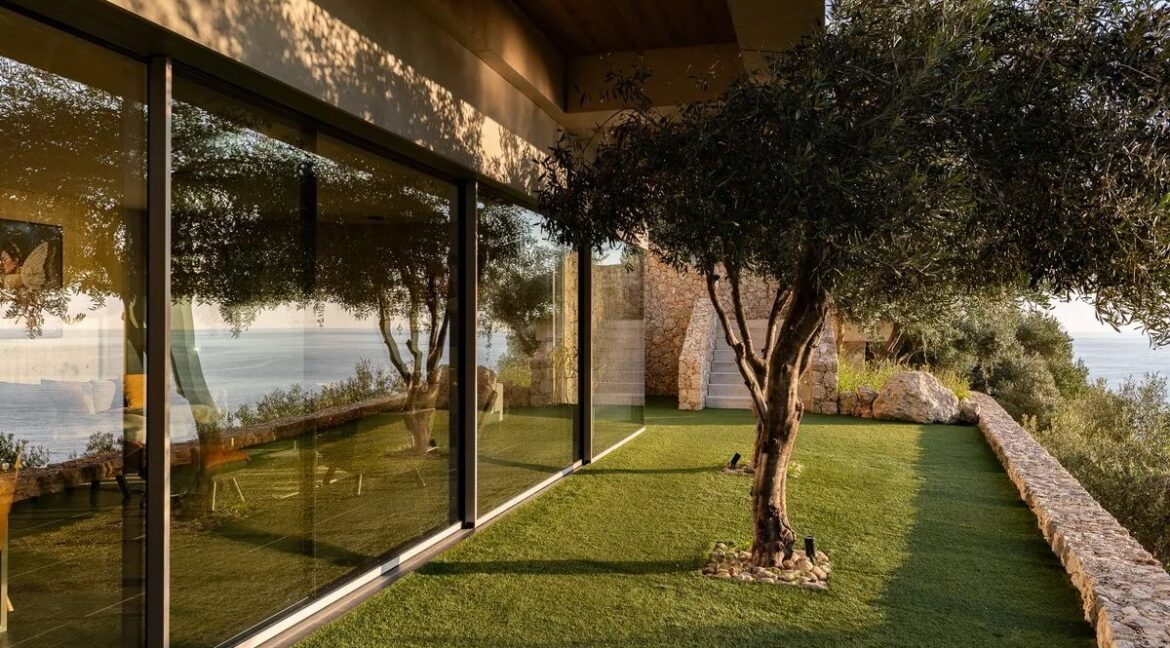 Cliff-Top Smart Villa for Sale in West Corfu 28