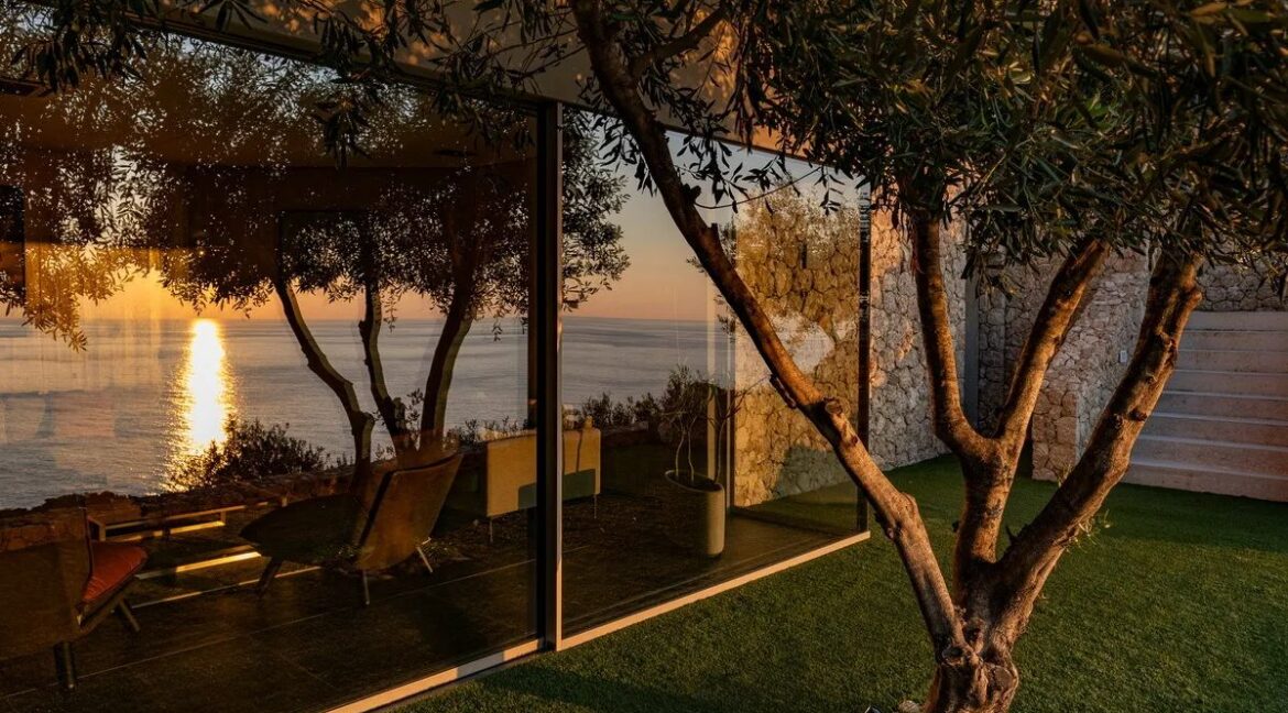 Cliff-Top Smart Villa for Sale in West Corfu 9