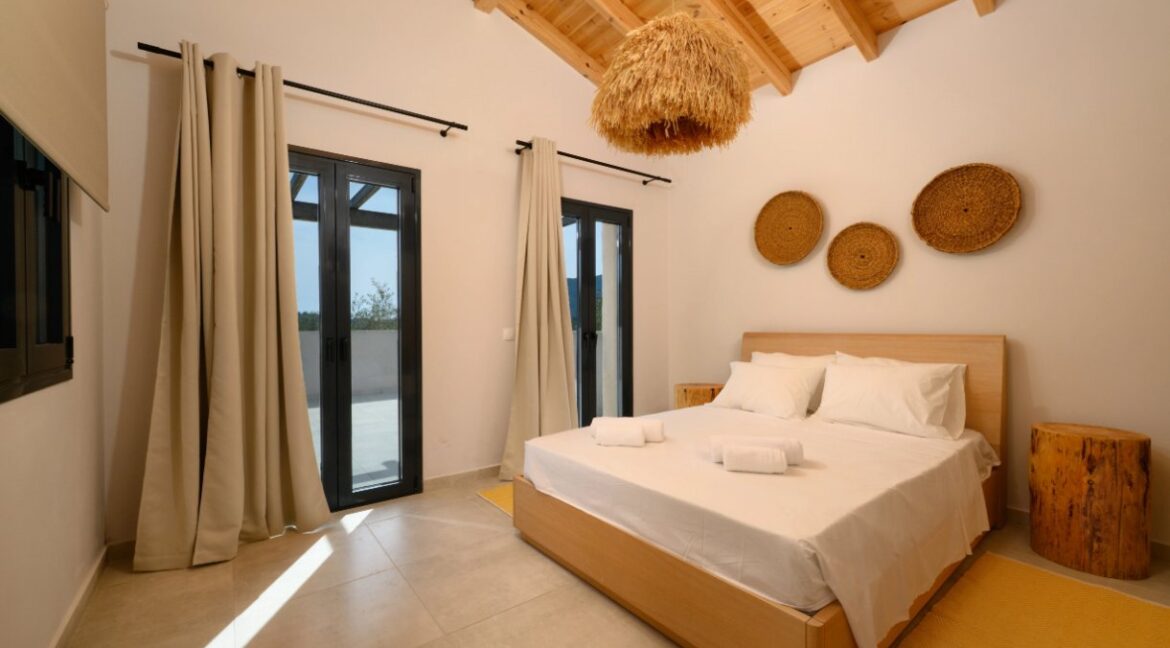Deluxe Four-Bedroom Villa for sale South Corfu 11