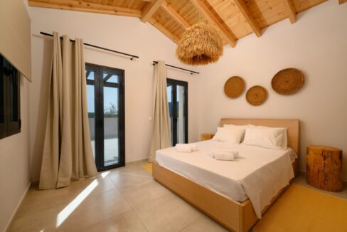 Deluxe Four-Bedroom Villa for sale South Corfu 11