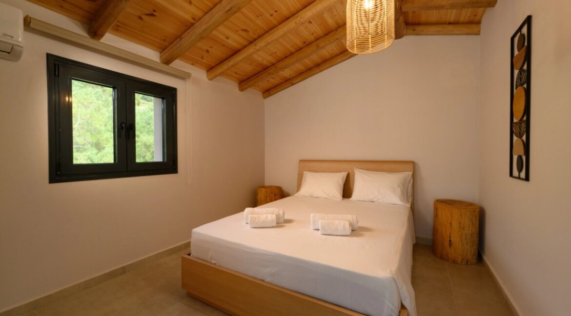 Deluxe Four-Bedroom Villa for sale South Corfu 15