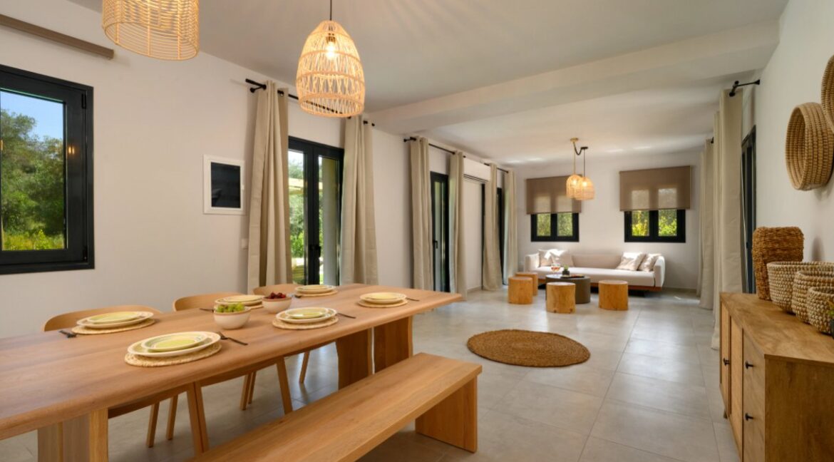 Deluxe Four-Bedroom Villa for sale South Corfu 16