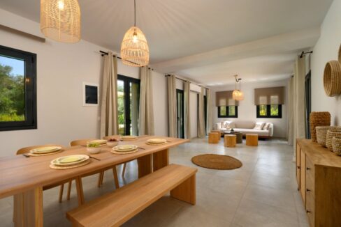 Deluxe Four-Bedroom Villa for sale South Corfu 16