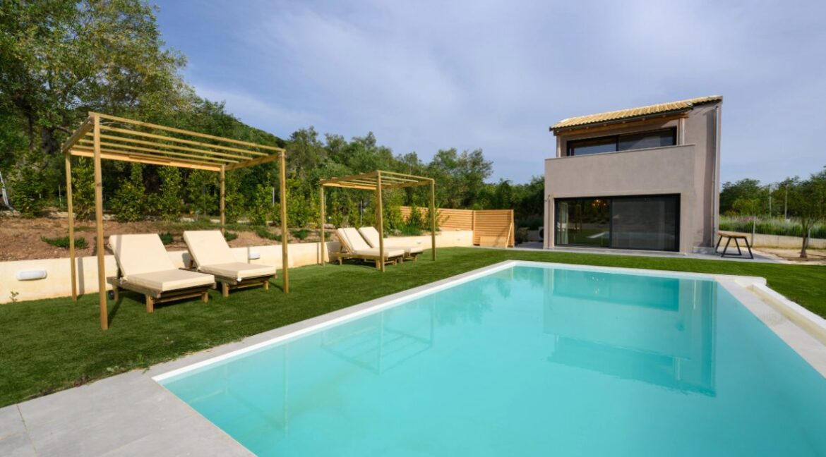 Deluxe Four-Bedroom Villa for sale South Corfu 20