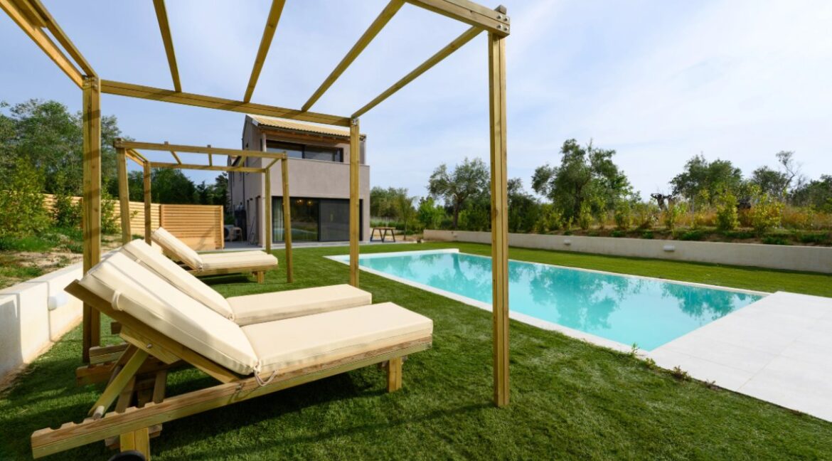 Deluxe Four-Bedroom Villa for sale South Corfu 21