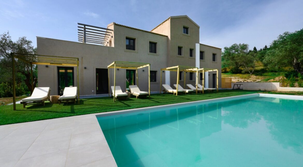 Deluxe Four-Bedroom Villa for sale South Corfu 25