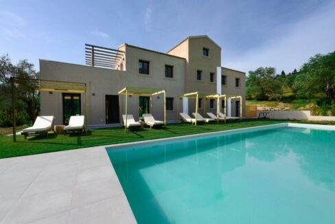 Deluxe Four-Bedroom Villa for sale South Corfu 25