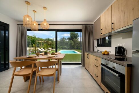 Deluxe Four-Bedroom Villa for sale South Corfu 4