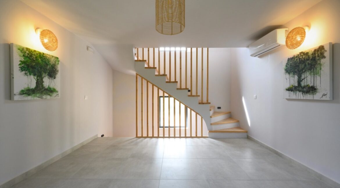 Deluxe Four-Bedroom Villa for sale South Corfu 5