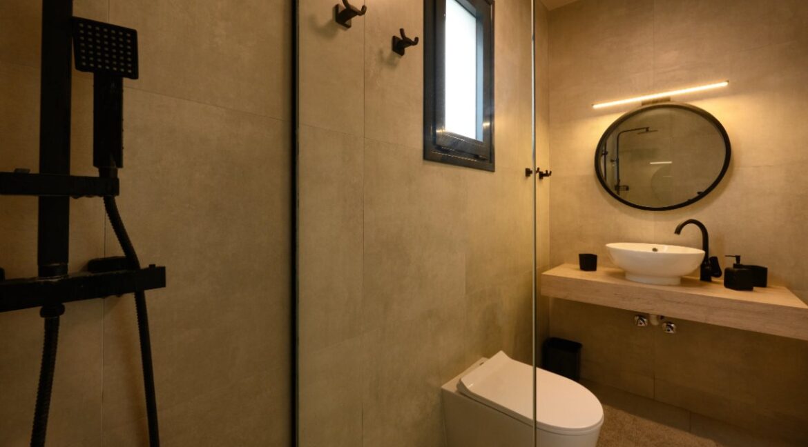 Deluxe Four-Bedroom Villa for sale South Corfu 8