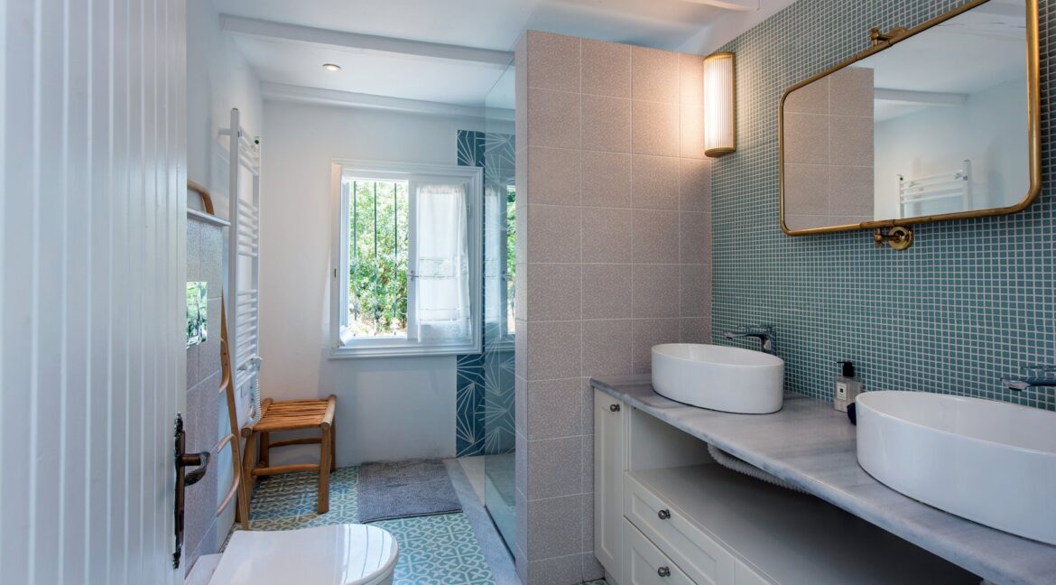 Hilltop Stone Villa for sale North-East Corfu 17