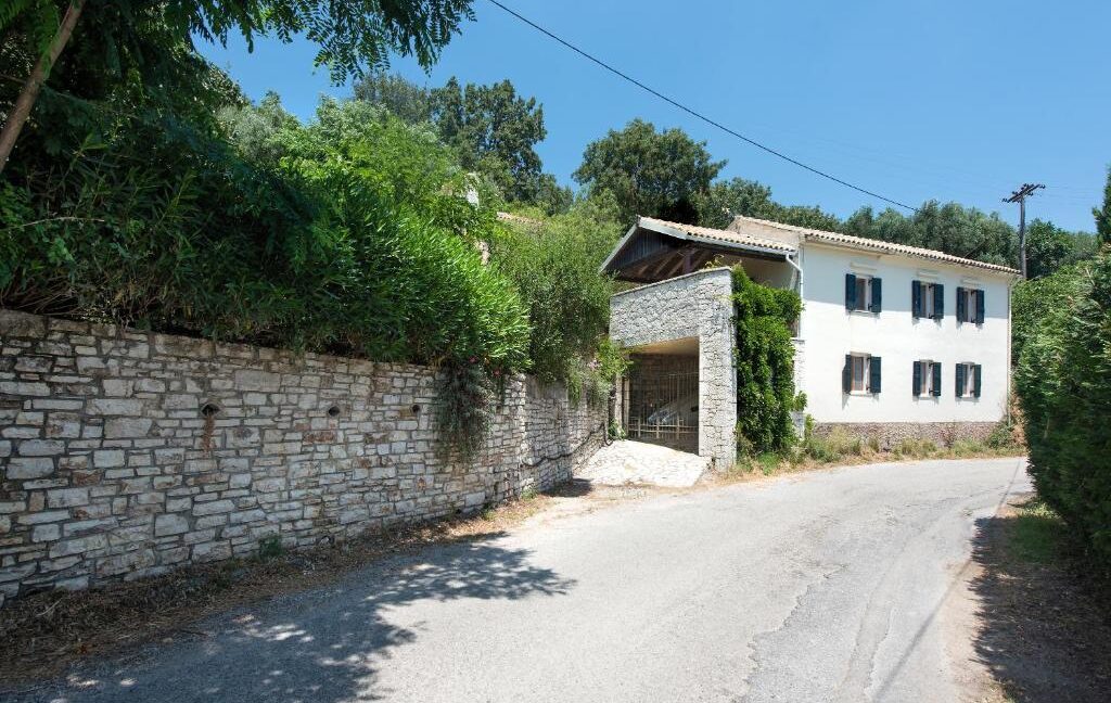 Hilltop Stone Villa for sale North-East Corfu 4