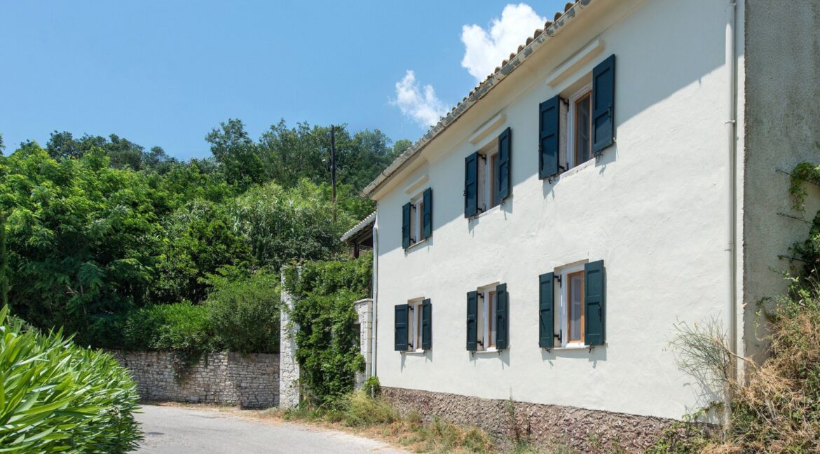 Hilltop Stone Villa for sale North-East Corfu 7