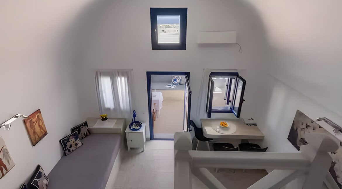 House for sale Santorini Emporio 10