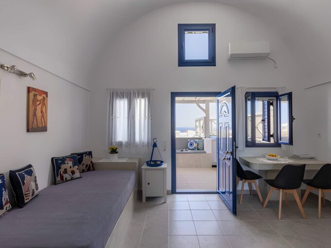 House for sale Santorini Emporio