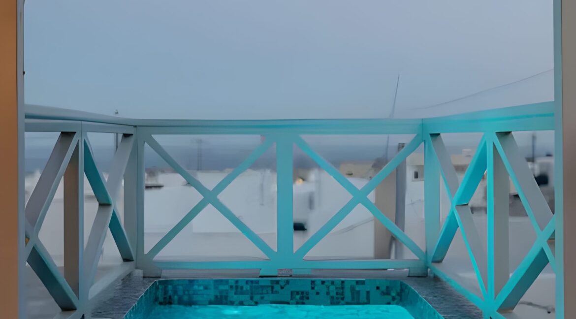 House for sale Santorini Emporio 23