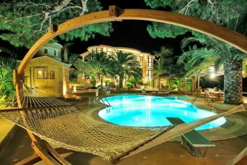 Luxury Sea Front Villa Attica - Porto Germeno 5