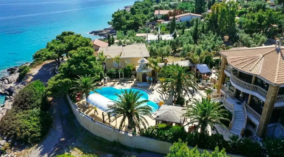 Luxury Sea Front Villa Attica - Porto Germeno 7
