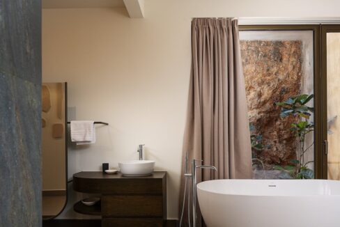 Luxury Villa Near Elounda Crete for sale 13