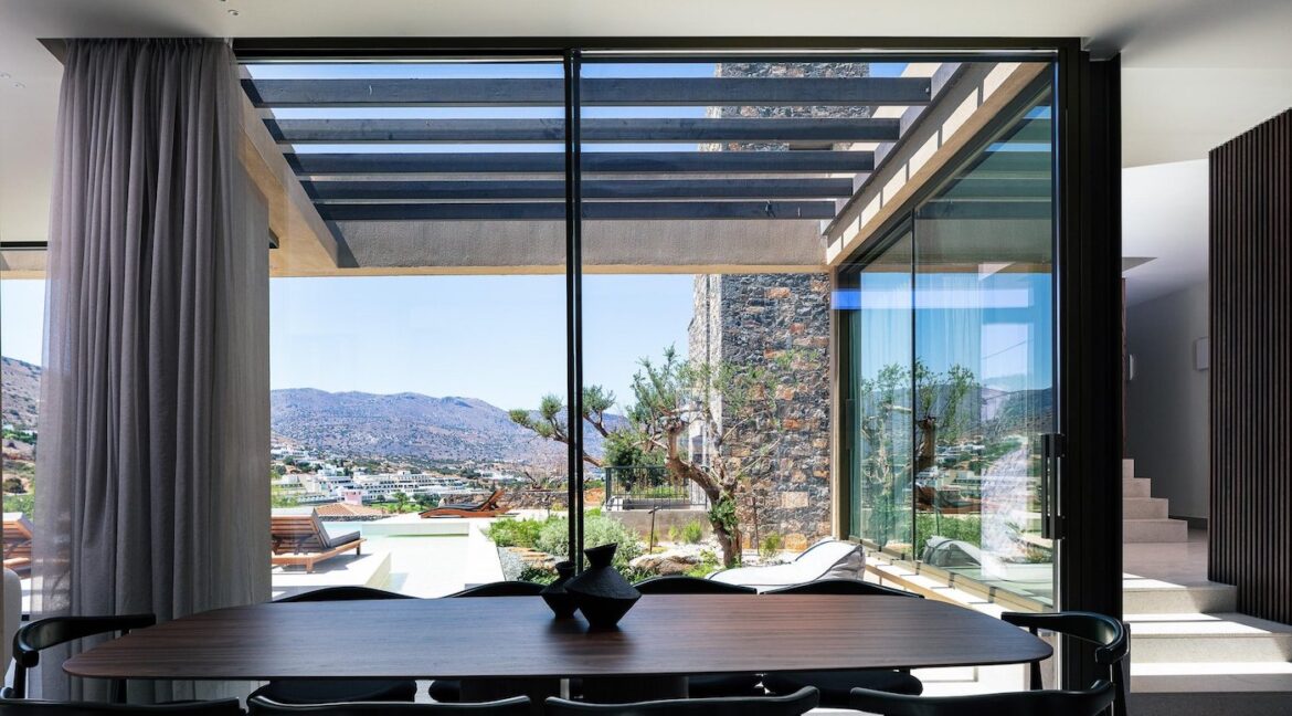 Luxury Villa Near Elounda Crete for sale 24