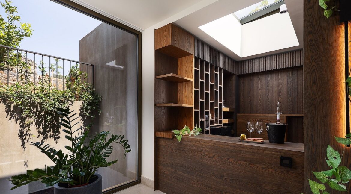 Luxury Villa Near Elounda Crete for sale 3