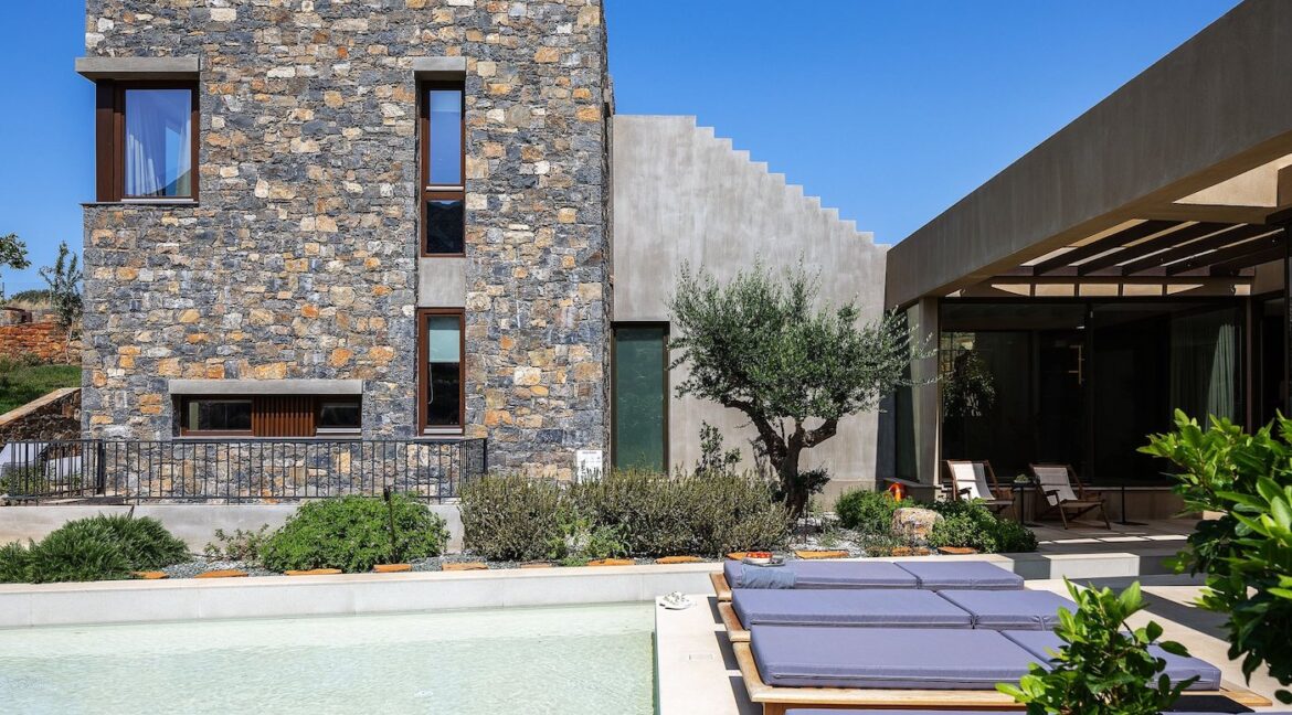 Luxury Villa Near Elounda Crete for sale 32