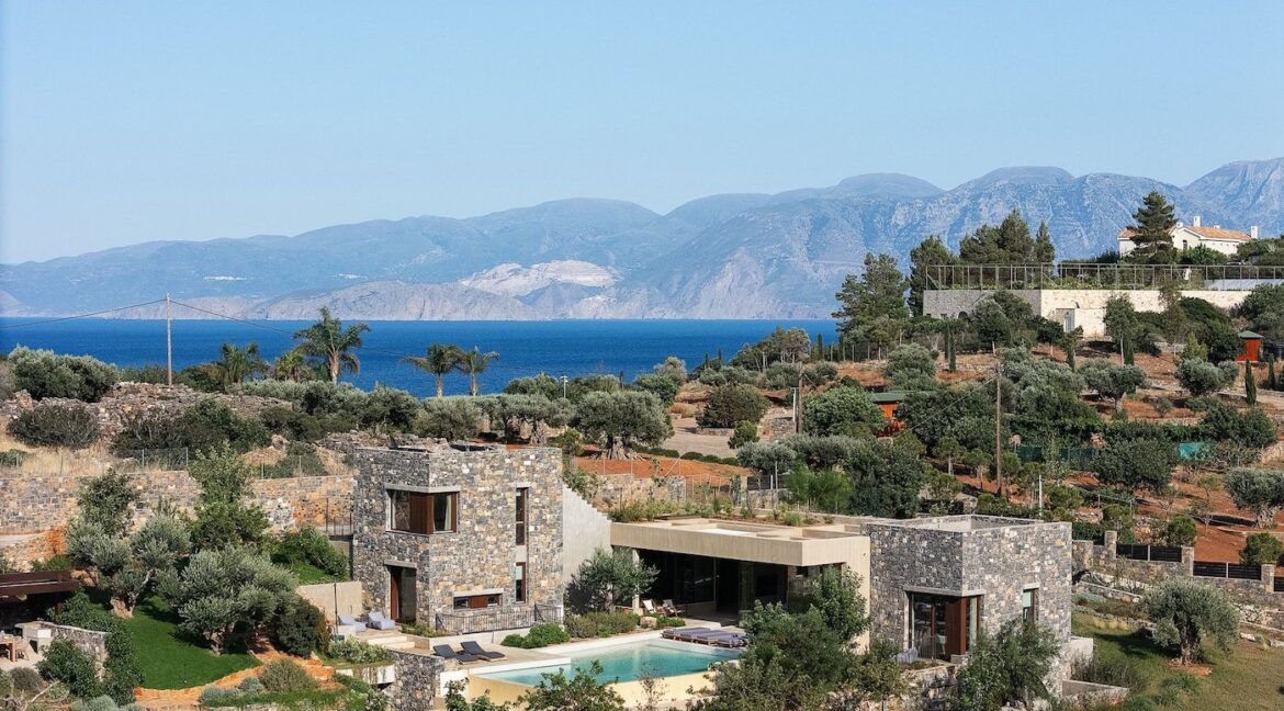 Luxury Villa Near Elounda Crete for sale 4