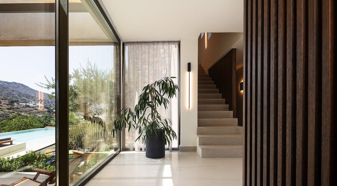 Luxury Villa Near Elounda Crete for sale 5