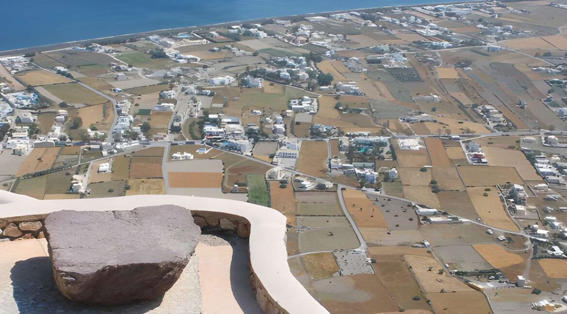 Luxury Villa & Suite Complex for Sale Santorini 1