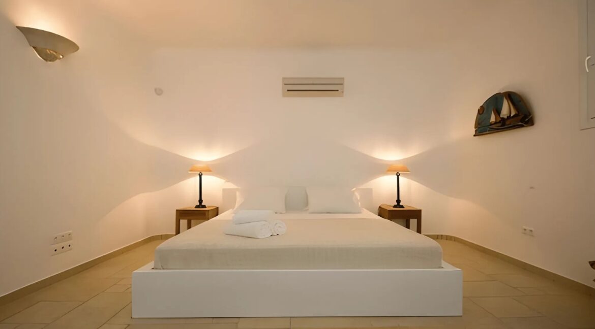 Luxury Villa for Sale Agios Sostis Mykonos 19