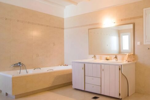 Luxury Villa for Sale Agios Sostis Mykonos 34