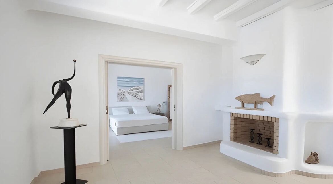 Luxury Villa for Sale Agios Sostis Mykonos 45