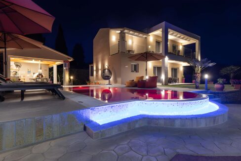 Luxury Villa for Sale in Kontokali Corfu 1