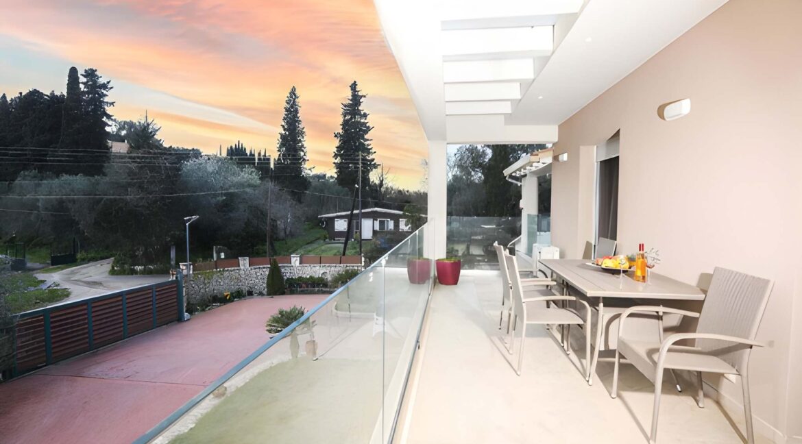 Luxury Villa for Sale in Kontokali Corfu 10