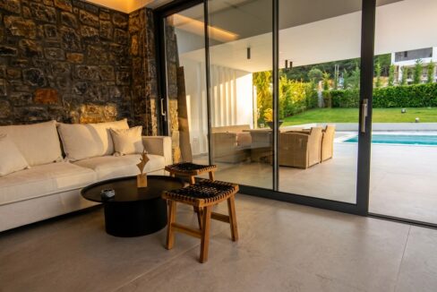 Modern villa for sale Pefkochori Halkidiki v4