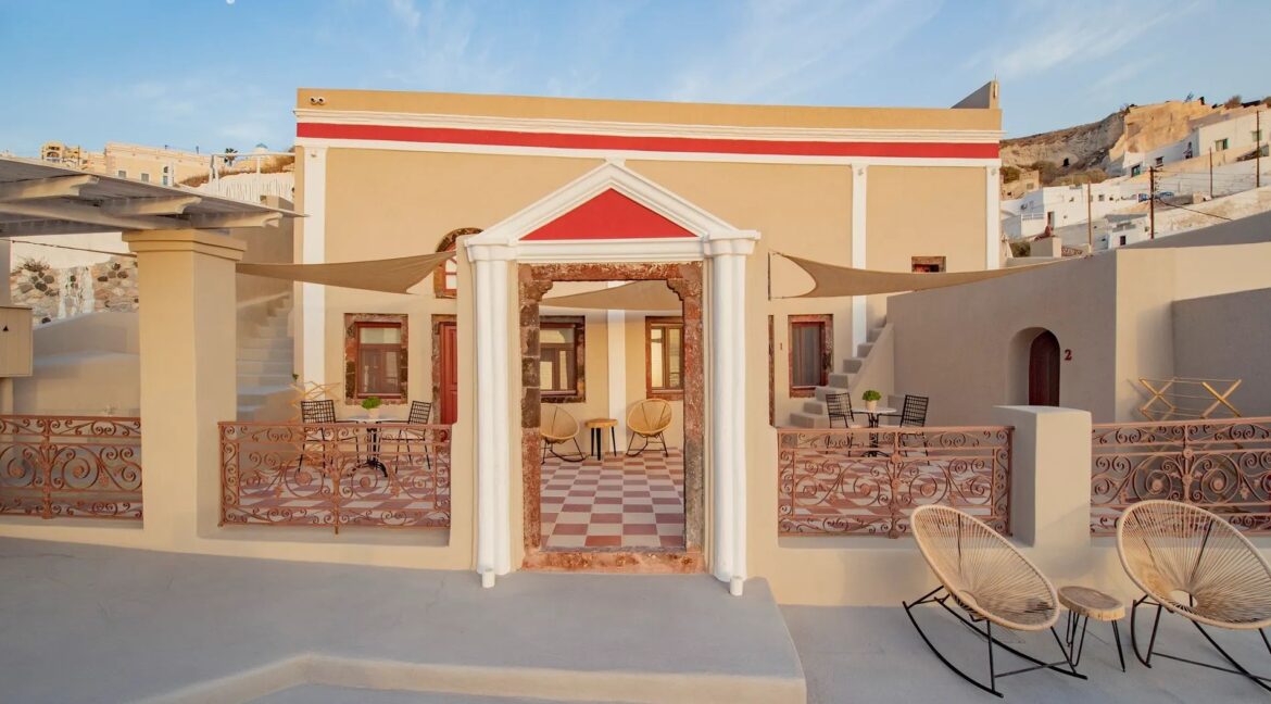 Neoclassical Mansion for Sale in Santorini, Exo Gonia 2