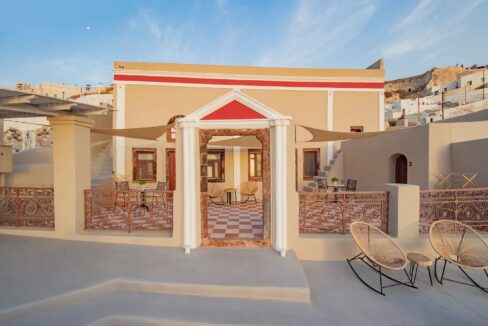 Neoclassical Mansion for Sale in Santorini, Exo Gonia 2