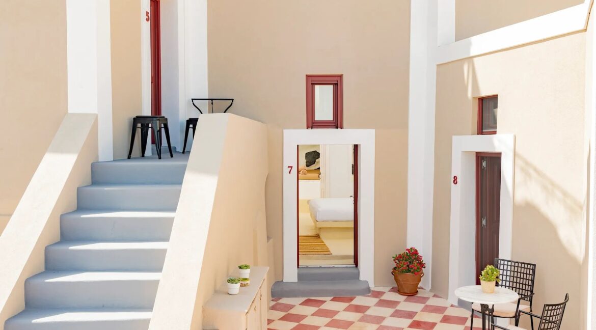 Neoclassical Mansion for Sale in Santorini, Exo Gonia 4