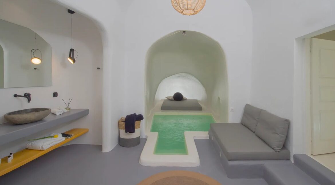 Neoclassical Mansion for Sale in Santorini, Exo Gonia 5