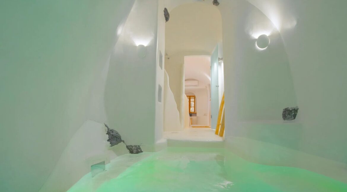 Neoclassical Mansion for Sale in Santorini, Exo Gonia 7