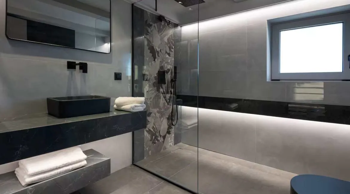 Newly Built Luxury Villa for Sale in Chania, Crete 10