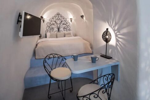 Property for sale Santorini Emporio 10