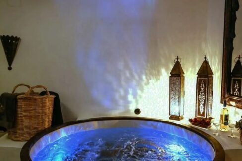 Property for sale Santorini Emporio 17