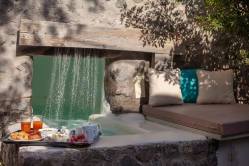 Property for sale Santorini Emporio 4