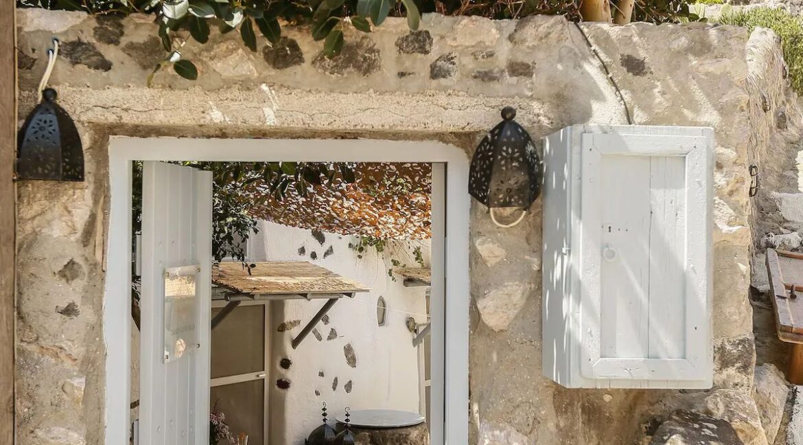 Property for sale Santorini Emporio 5