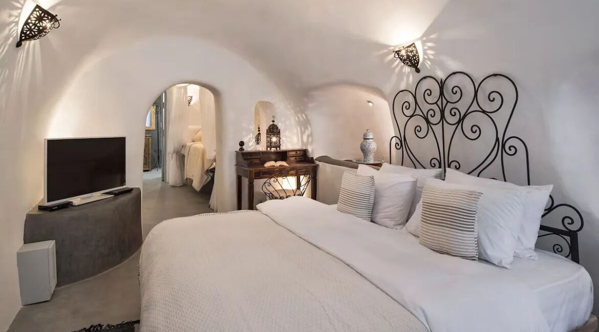 Property for sale Santorini Emporio 7